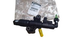 Koppelingshoofdcilinder Origineel 306105031R Renault Master 4