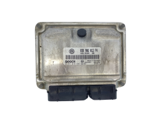 Regeleenheid 038906012FN 0281010686 VW Seat Bosch 63913