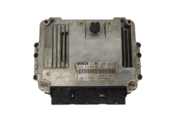 Regeleenheid 0281012769 8200391966 8200558304 Renault Bosch 3777