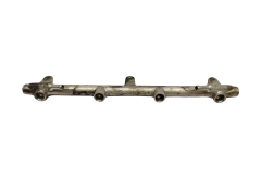Brandstofrail Renault Espace 2 0132418 A1 AMD47615