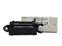 Deurgreep Links Voor Audi 80 A4 8D0837207A Deurgreep Links Voor Audi 80 A4 8D0837207A