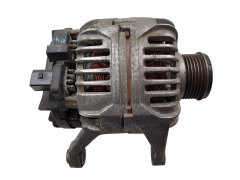 Dynamo Citroen Peugeot Iveco 504087183 024325122 110A Bosch