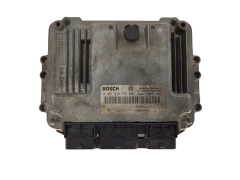 Regeleenheid 0281010769 8200184294 8200269883 Renault Bosch 3776