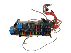 Zekeringenkast Mercedes A1685450240 19519