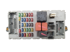 Zekeringenkast Fiat Punto 2 46774357 46774360