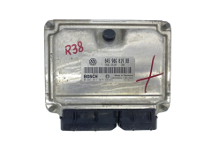 Regeleenheid Seat VW 045906019BB 0281011074 Bosch 64066