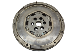 Vliegwiel 9686904080 0532T4 1.6 eHDI 8v Citroen Peugeot LUK