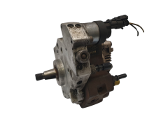 Injectiepomp 0445010075 8200108225 1.9 DCI Bosch Renault S2