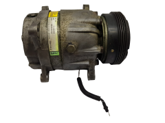 Airco Compressor Renault Megane I 7700273320 1135284 5284 Delphi 6987