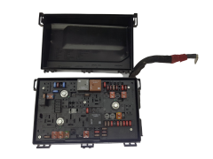 Zekeringenkast 22785253 1110117AD AU1 GM Opel Chevrolet