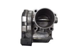 Gasklephuisventiel Renault 8200330810 --E 0281002681 H8200330812 3702