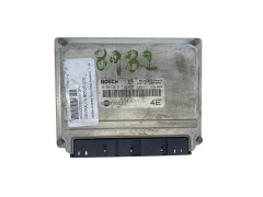 Regeleenheid 0281010718 237104U111 Nissan Bosch 63658